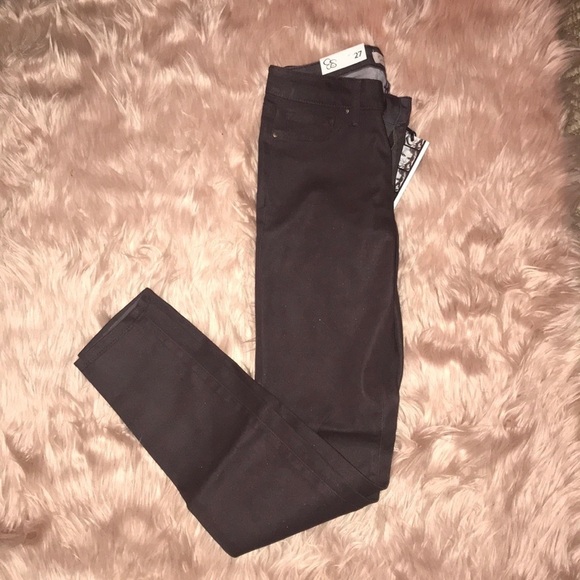 Jessica Simpson wine colored coated jeans - Picture 1 of 3